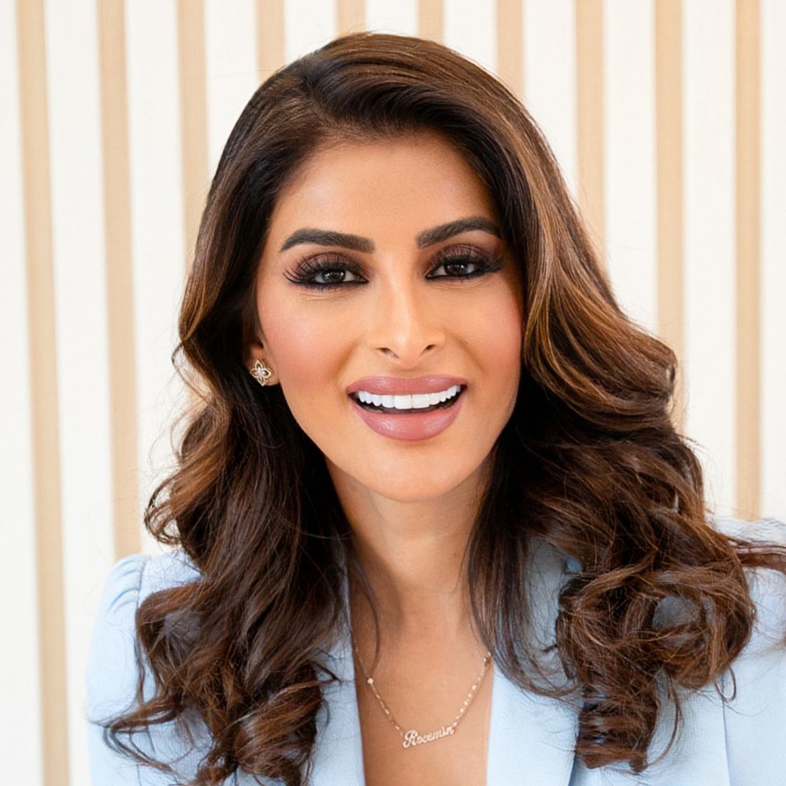See Dubai through Rosemin Opgenhaffen′ Eyes